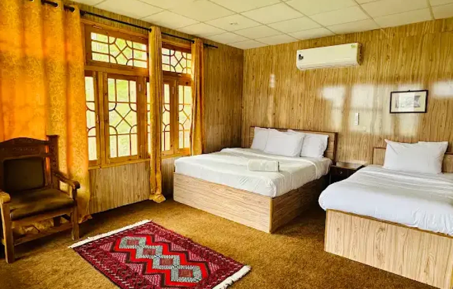 Old Hunza Inn