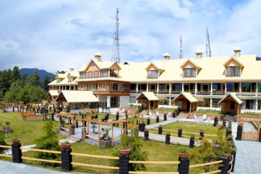 Arcadian Sprucewoods Luxury Resort