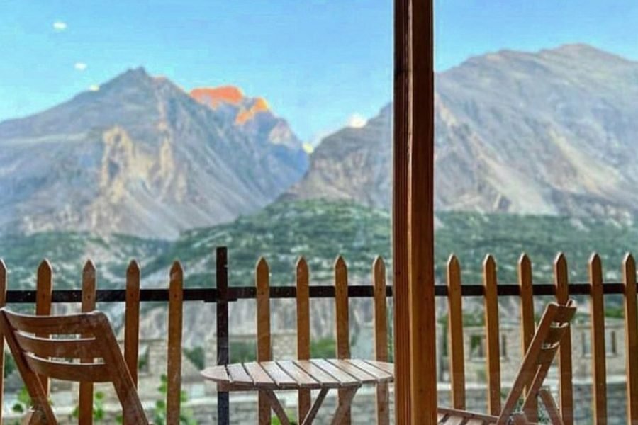 5-Day Hunza Tour Package from Lahore via Naran (BRV)